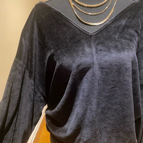 Sweater-On/Off shoulder M/L - Picture 4 of 7